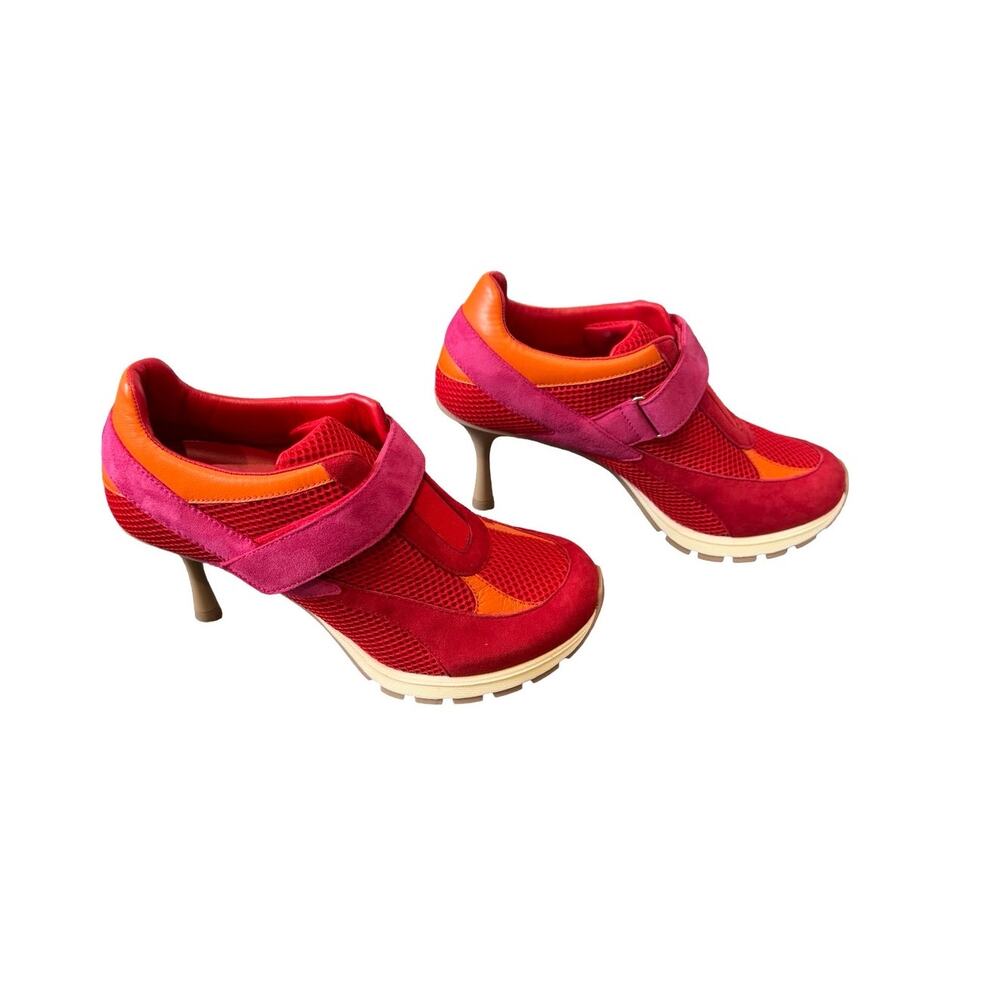 Sneex The Tepper Hy-Heel in Red Limited Edition Size 7, Like New Condition - Picture 5 of 6